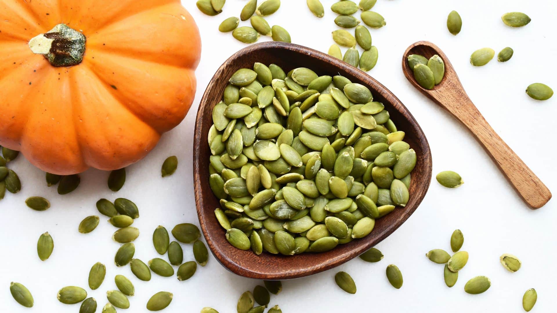 Tekvicové semienka môžu pomôcť zlepšiť funkciu prostaty a močového traktu.